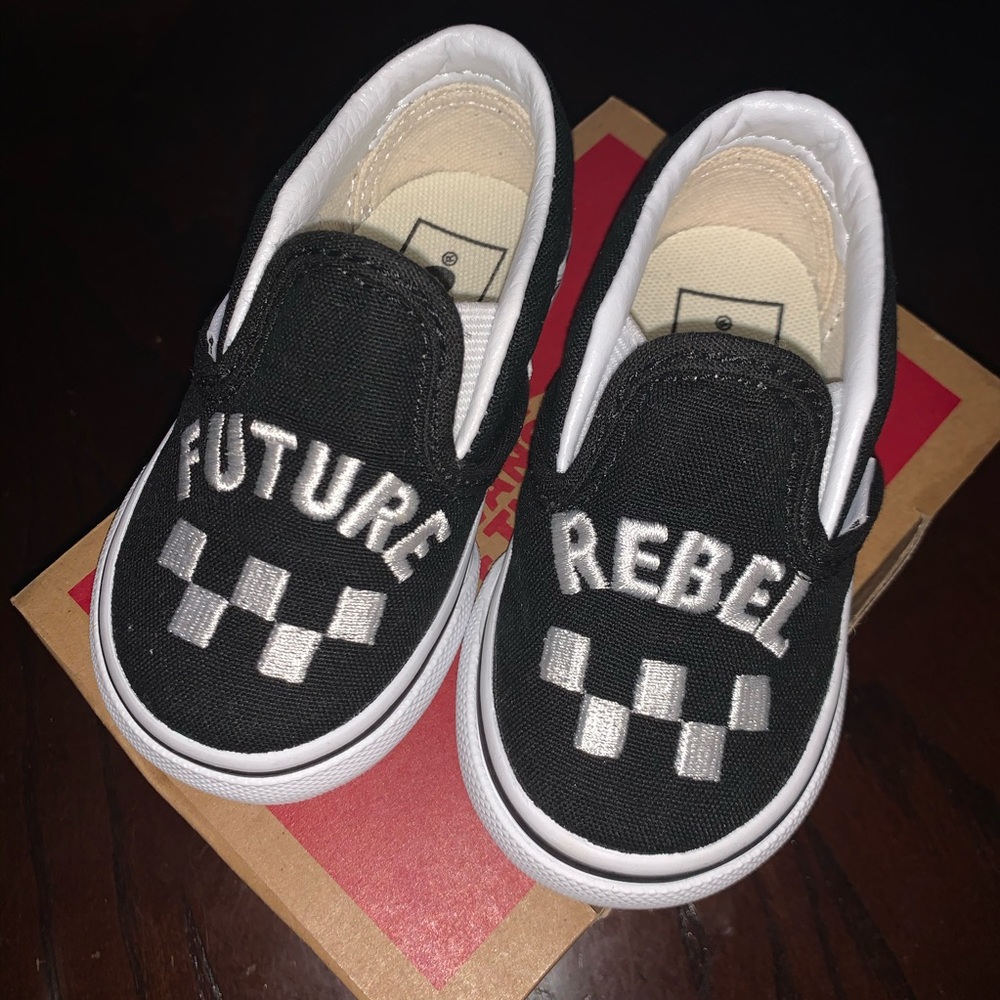 Vans/ Classic Slip-On Future Rebel